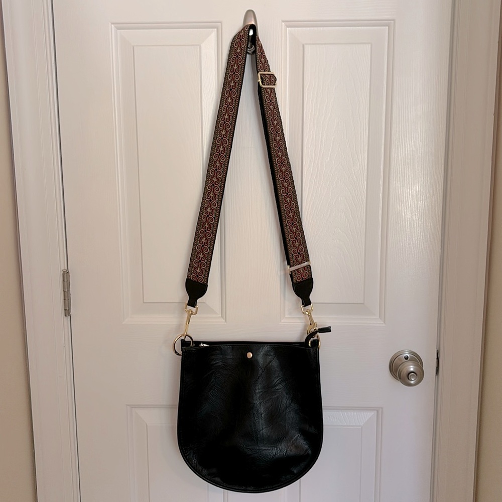 AHDORNED Double-Entry U-Shaped Vegan Messenger Bag